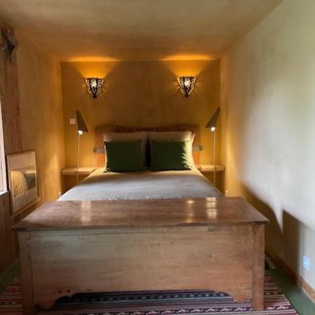 Au Rocher De Combieres Mandailles-Saint-Julien Ngoại thất bức ảnh